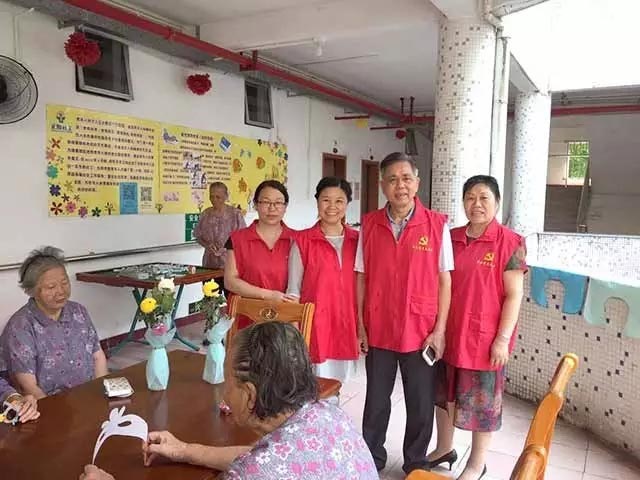 展示宝仁党建风采 认真践行“两学一做”